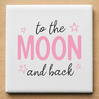 Kraamcadeau Tegeltje To The Moon And Back Meisje